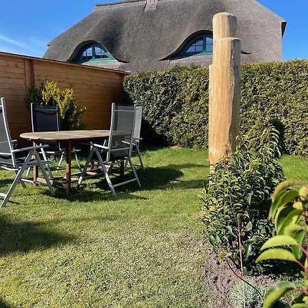 Appartement Smucke Reethus Dachgeschoss Born