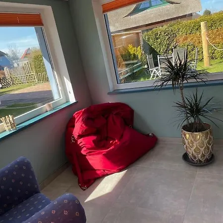 Smucke Reethus Dachgeschoss Appartement Born
