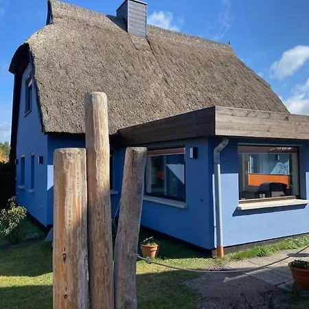 Appartement Smucke Reethus Dachgeschoss Born