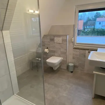 Smucke Reethus Dachgeschoss Appartement Born